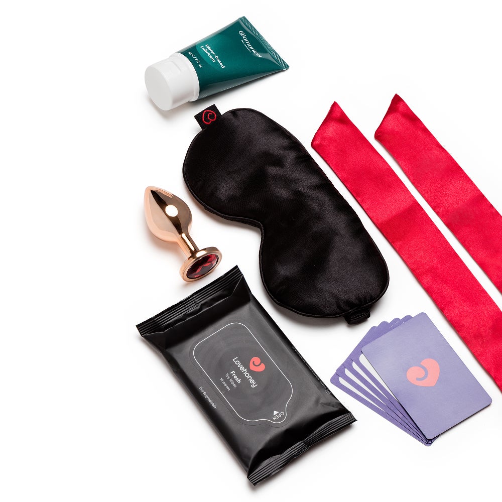 Lovehoney x We-Vibe Romance Advent Calendar 2026 | 7 Days: Included accessories and essentials