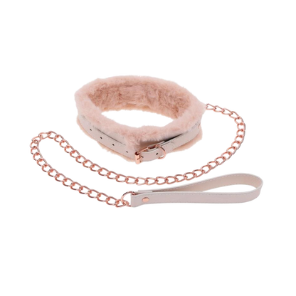 Peaches ‘n Creame Fur Collar & Leash