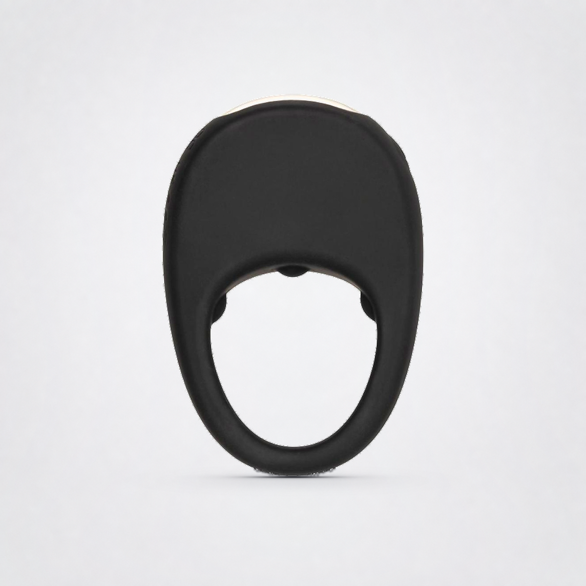 Deep Pleasure couples ring in black on the Luv Coach neutral studio background