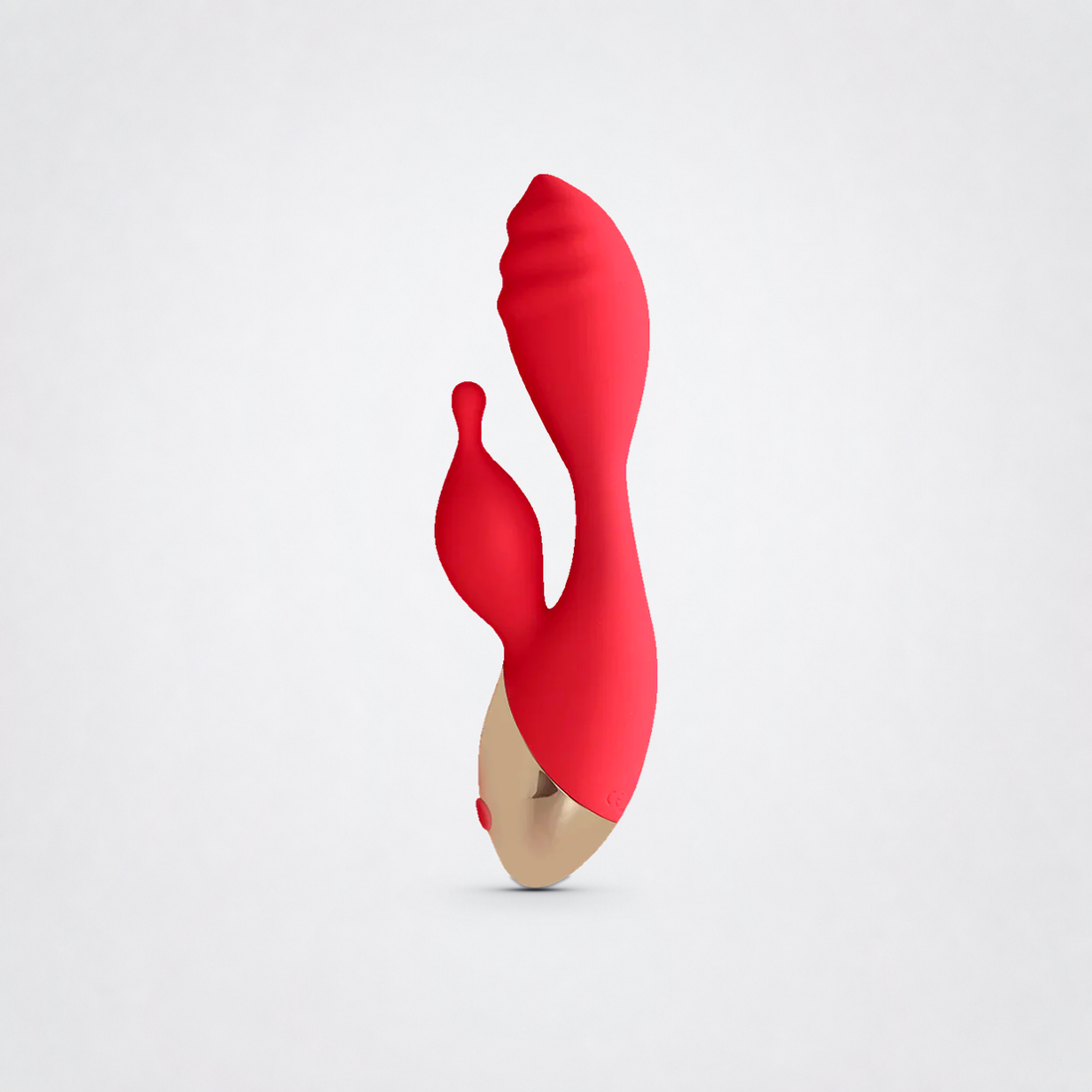 Standing Ovation - Main Attraction Vibe on The Luv Coach approved neutral studio background